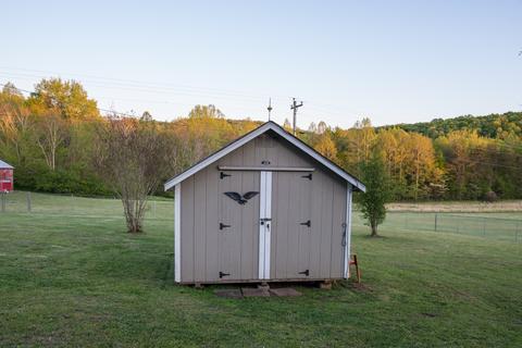 8127 Franks Ferry Rd, Walling, TN 38587 photo 31