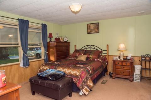 8127 Franks Ferry Rd, Walling, TN 38587 photo 4