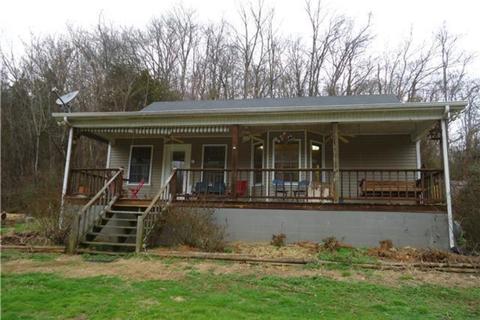 1945 Mitchell Rd, Pulaski, TN 38478 photo 1