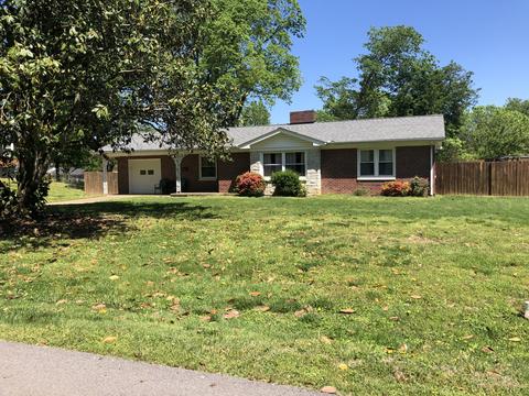 109 Atkinson Hts, Centerville, TN 37033 photo 1