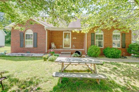 204 Luther Ct, Dickson, TN 37055 photo 3