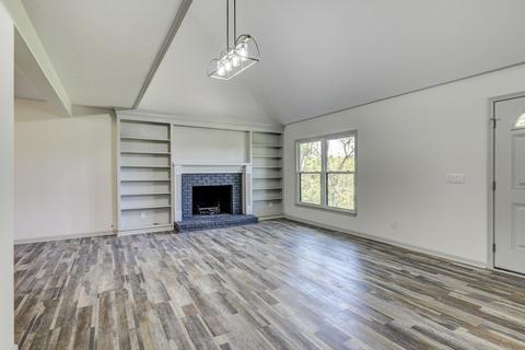 203 Vantrease Rd, Cottontown, TN 37048 photo 8
