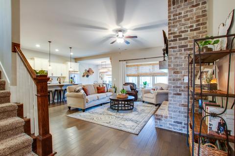 518 Ruby Oaks Ln, Murfreesboro, TN 37128 photo 1