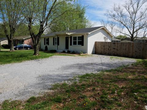 1314 Eagle St, Murfreesboro, TN 37130 photo 2