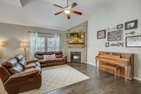 1015 Achiever Cir, Spring Hill, TN 37174 photo 3