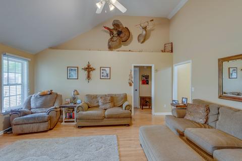 1069 Glendale Rd, White Bluff, TN 37187 photo 6