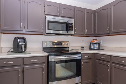 1908 Sterling St, Murfreesboro, TN 37127 photo 4