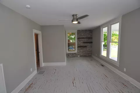 413 7th Ave W, Springfield, TN 37172 photo 4