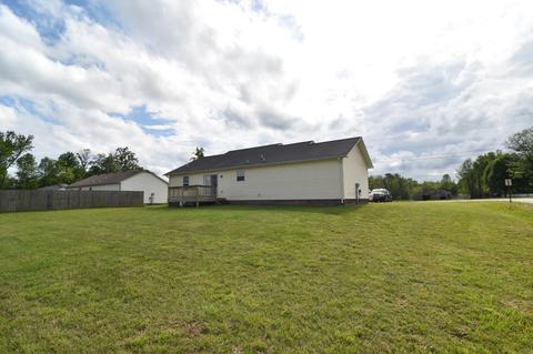 137 Chestnut St, Baxter, TN 38544 photo 21