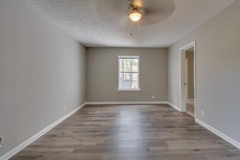 306 Lish Ln, Springfield, TN 37172 photo 4