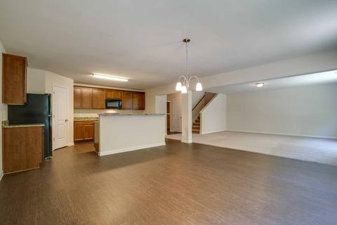 3702 Spahn Ln, Murfreesboro, TN 37128 photo 2