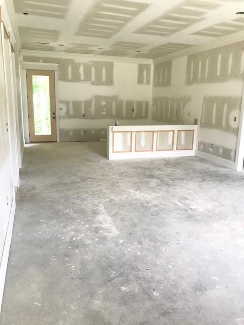 107 Andrews Dr, Loretto, TN 38469 photo 2