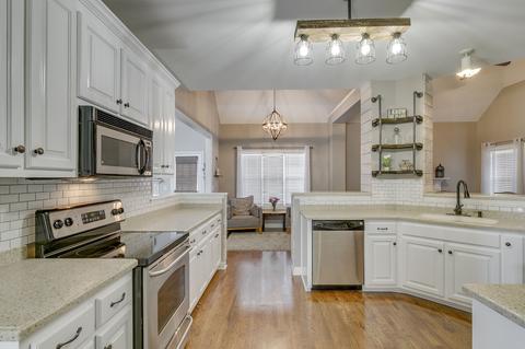2079 Lequire Ln, Spring Hill, TN 37174 photo 12