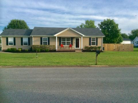 2520 Chalice Dr, Murfreesboro, TN 37127 photo 1