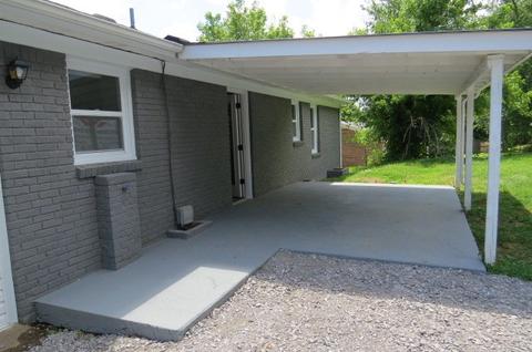 2222 Cherry Dr, Pulaski, TN 38478 photo 3