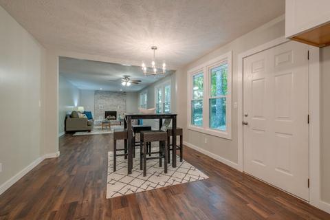 316 Lee Rd, Dickson, TN 37055 photo 2
