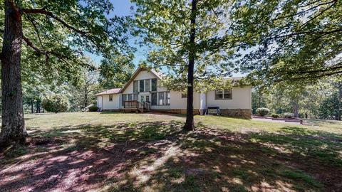 2253 Grays Bend Rd, Centerville, TN 37033 photo 4