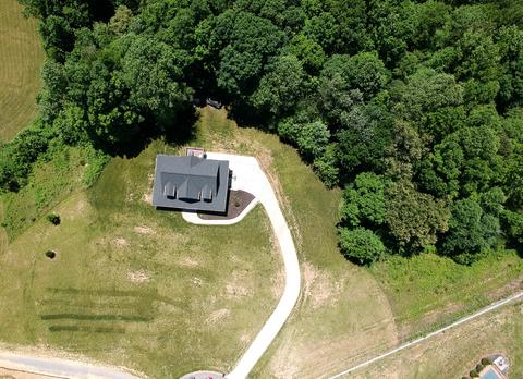 1045 Wakefield Ln, Springfield, TN 37172 photo 3