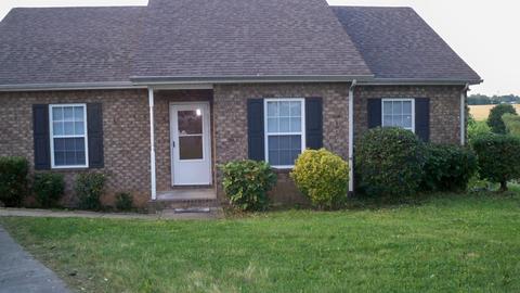 502 Westwind Dr, Springfield, TN 37172 photo 2