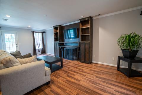 2104 Spring Hill Cir, Spring Hill, TN 37174 photo 4
