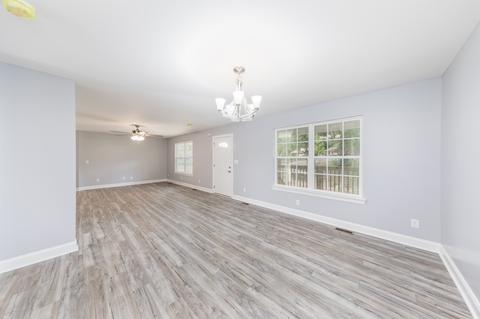 4010 Clairmont Dr, Springfield, TN 37172 photo 9