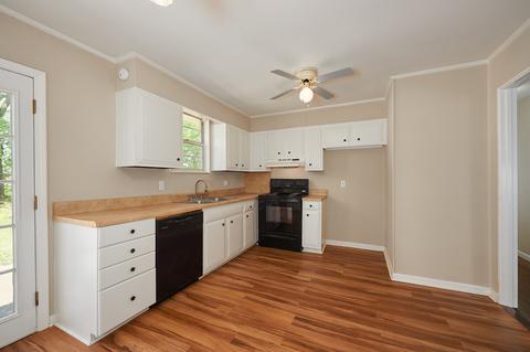 101 Martin Dr, Springfield, TN 37172 photo 7