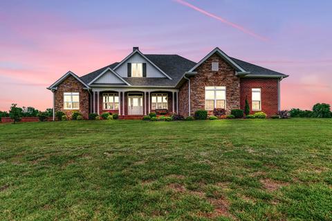14697 Old Kentucky Rd, Walling, TN 38587 photo 1