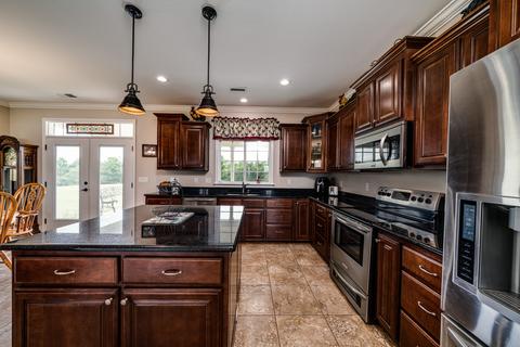 14697 Old Kentucky Rd, Walling, TN 38587 photo 5