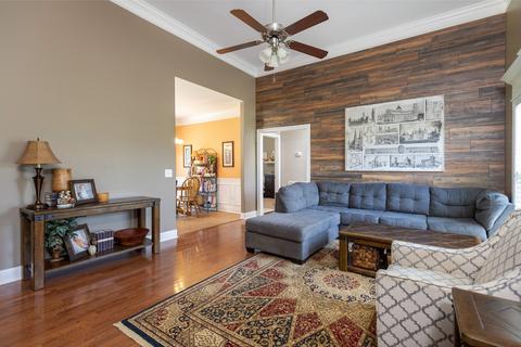 152 Glider Loop, Eagleville, TN 37060 photo 2
