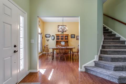 1045 Countess Ln, Spring Hill, TN 37174 photo 3