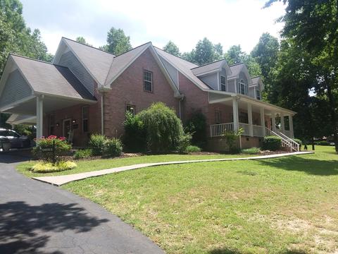 101 Bobwhite Dr, Dickson, TN 37055 photo 2