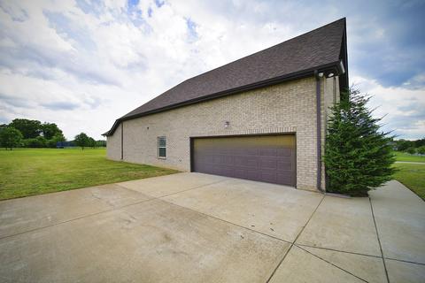 228 Waldron View Dr, Murfreesboro, TN 37130 photo 2