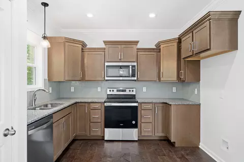 516 Poplar Bnd, Dickson, TN 37055 photo 8