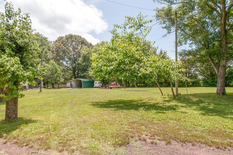 1107 C C C Rd, Dickson, TN 37055 photo 31