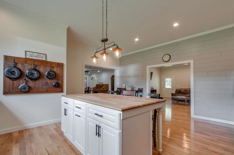 1107 C C C Rd, Dickson, TN 37055 photo 8