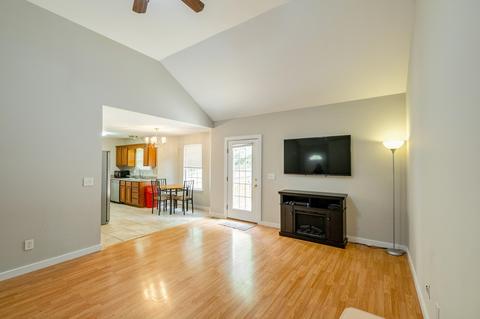 541 Leeza Loop, Dickson, TN 37055 photo 4