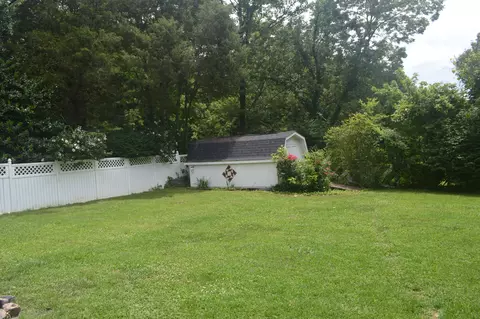 231 Phillips Dr, Winchester, TN 37398 photo 11