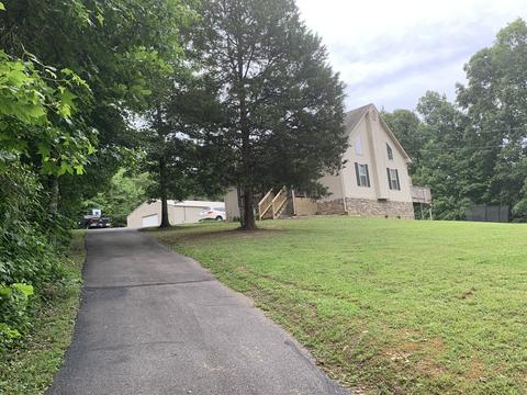 1102 E Beaverdam Rd, Centerville, TN 37033 photo 1