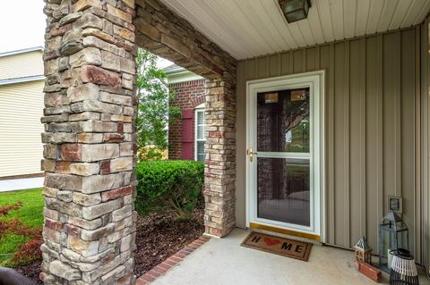1306 Carmack Ct, Spring Hill, TN 37174 photo 3