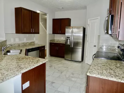 1633 Robindale Dr, Hermitage, TN 37076 photo 6