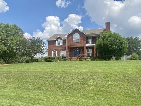 101 Meadowood Loop, Burns, TN 37029 photo 1
