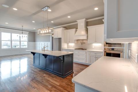 2002 Imagine Cir, Spring Hill, TN 37174 photo 11