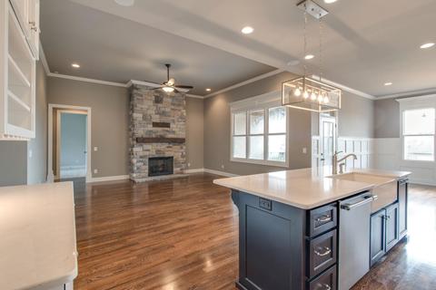 2002 Imagine Cir, Spring Hill, TN 37174 photo 12