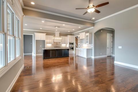2002 Imagine Cir, Spring Hill, TN 37174 photo 9