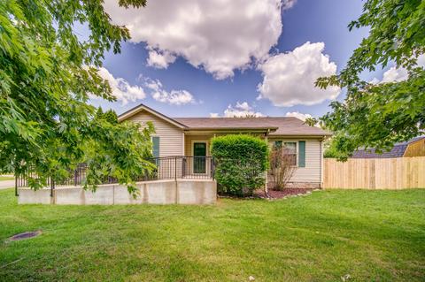 1002 Tyler Dr, Murfreesboro, TN 37130 photo 1