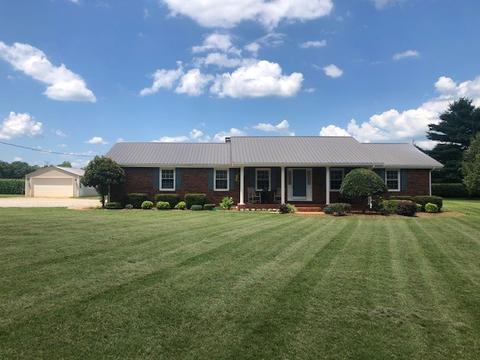 2451 Blue Spring Rd, Decherd, TN 37324 photo 1