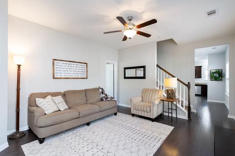 2089 Hemlock Dr, Spring Hill, TN 37174 photo 5