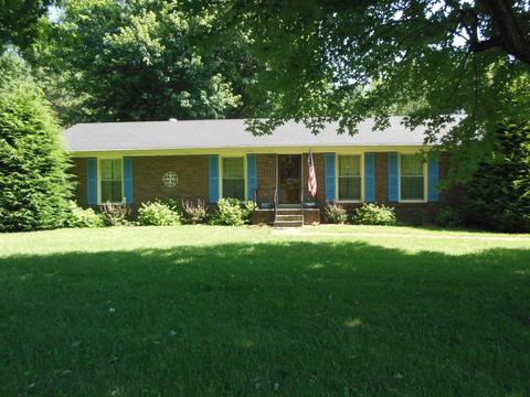 4365 Nicks Dr, Springfield, TN 37172 photo 2