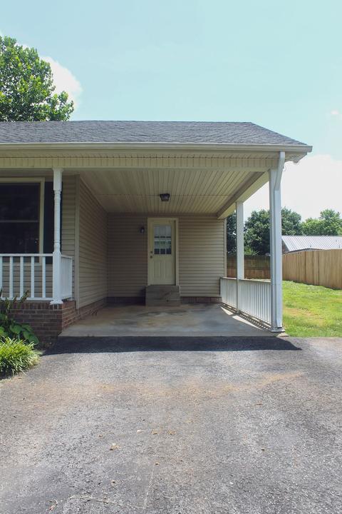 303 Lish Ln, Springfield, TN 37172 photo 5