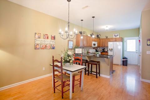 203 Johnstone Dr, Dickson, TN 37055 photo 6